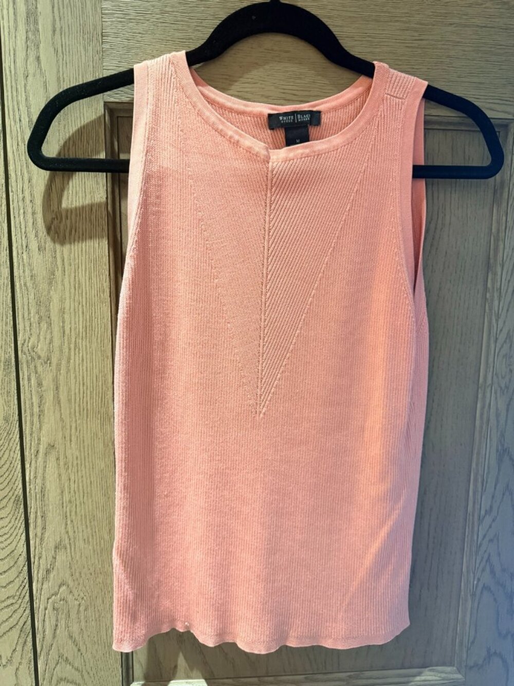 White House Black Market Peach Ribbed Knit Shell Tank M